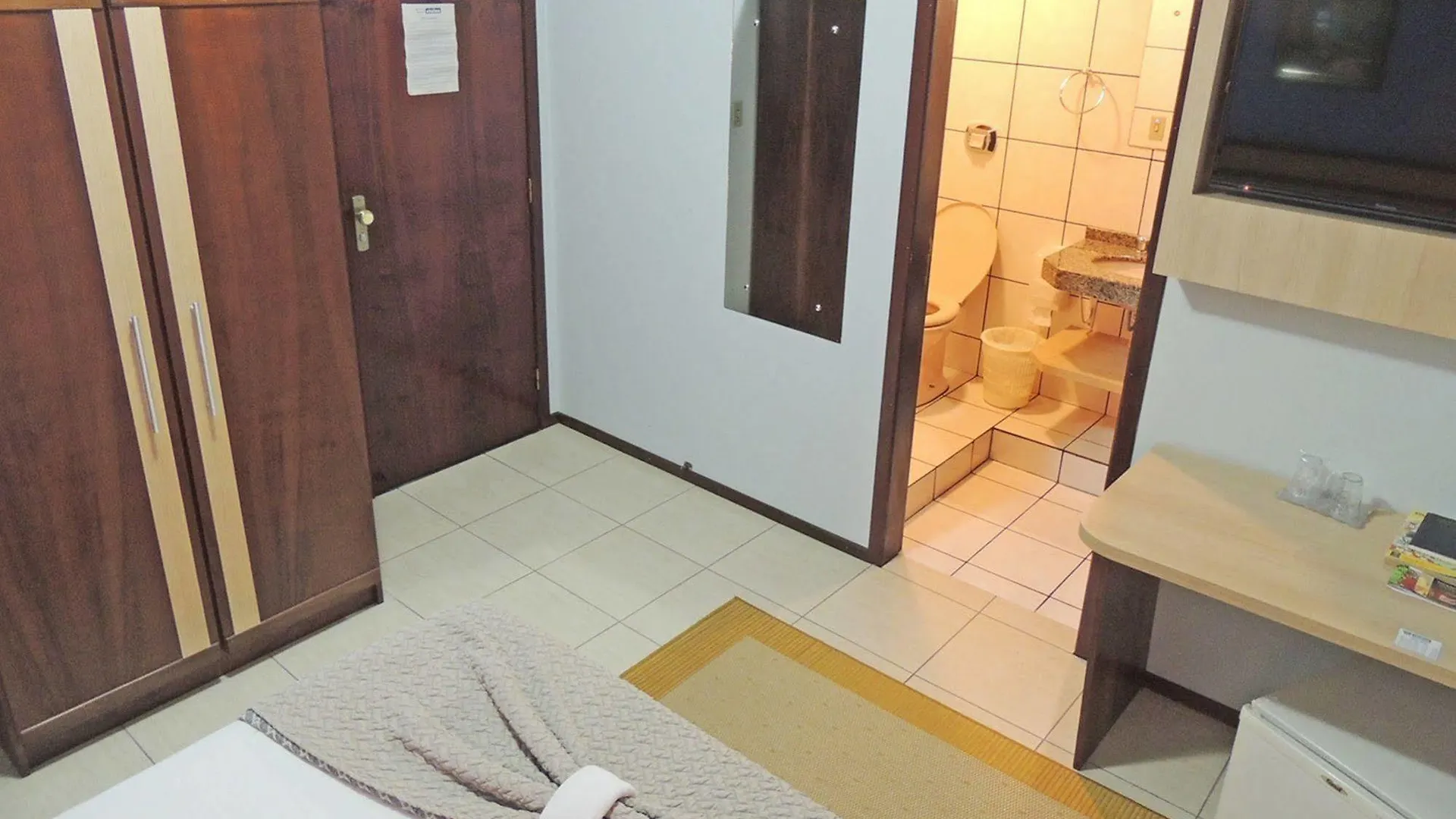 מלון Jaraguá do Sul Harbor Inn Jaragua